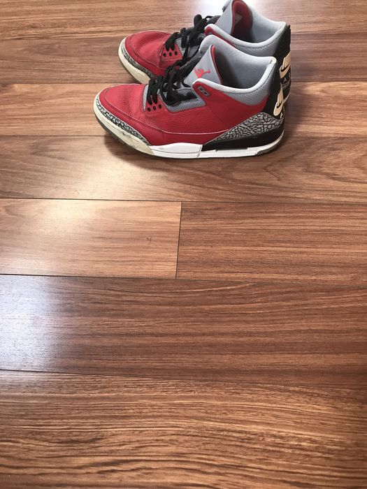 Adidasi marca NIKE JORDAN marimea 46