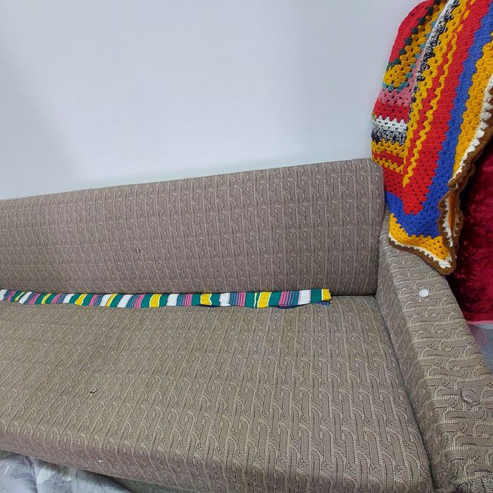 Диван б,у. Келишилган нархда бериб юборилади