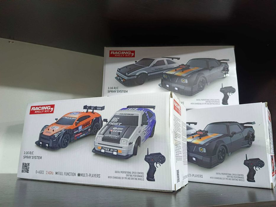 Игрушечные машинки