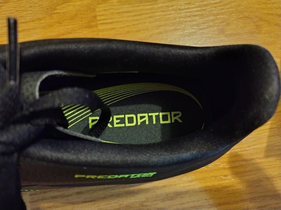 ADIDAS PREDATOR - pantofi fotbal de sală ( gazon sintetic )