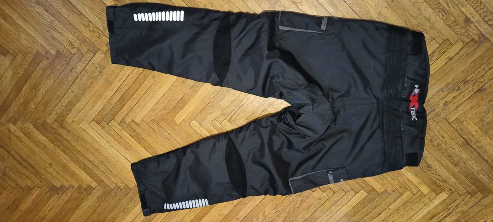 OCAZIE, Pantaloni MOTOCICLETA 4 Sezoane, NEXTEK-made in UK. Anglia
