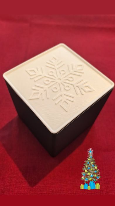 Decoratiune, set fulgi de nea 25 buc + cutie