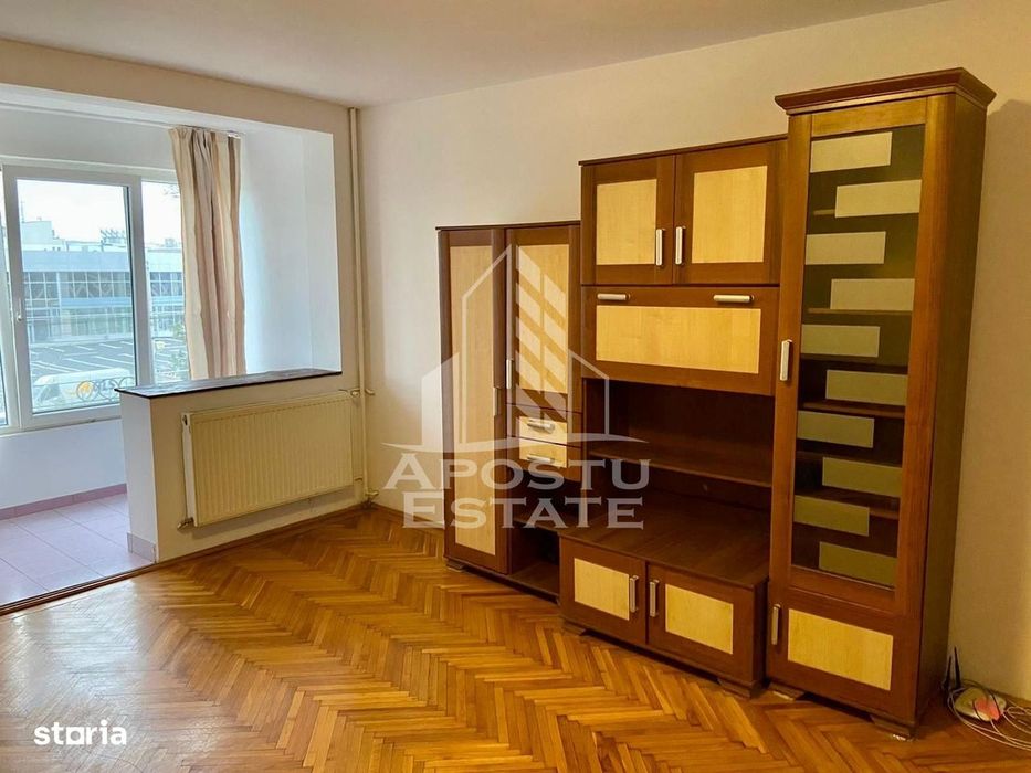 Apartament 1 camera de vanzare, zona Circumvalatiunii, Timisoara — fotografia 1