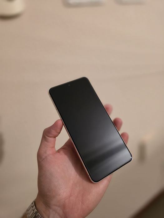 Vând Google Pixel 8 Pro White , 128Gb , full-box , impecabil