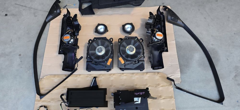 Boxa boxe subwoofer twetere cu rame harman kardon bmw e87 e90 e91 e92