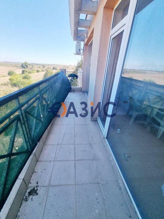 Продава се Двустаен апартамент в к.к. Слънчев бряг - 47 кв.м за 1062 €/кв.м - Снимка #11