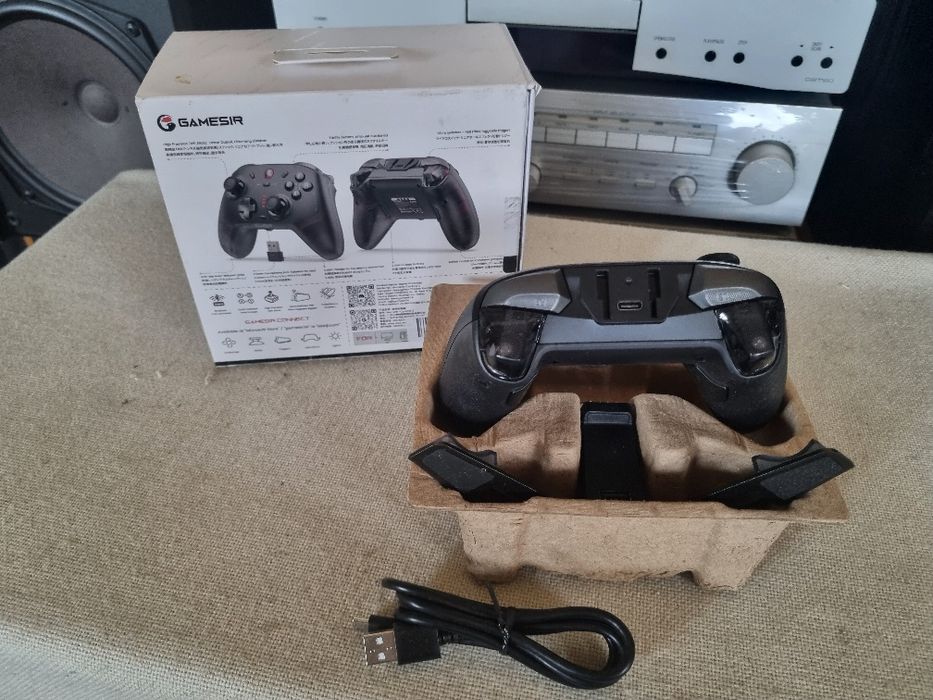 Wireless Game Controller Gamesir CYCLONE. Nou.