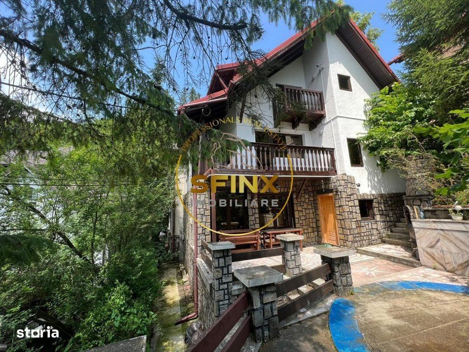 De vanzare vila 8 camere Sinaia