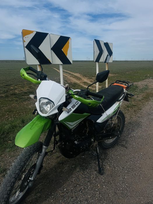 Мотоцикл Racer 250