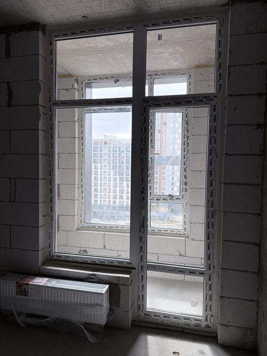 Болконная перегородка rehau