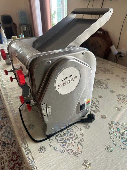 тестораскатка лапшерезка