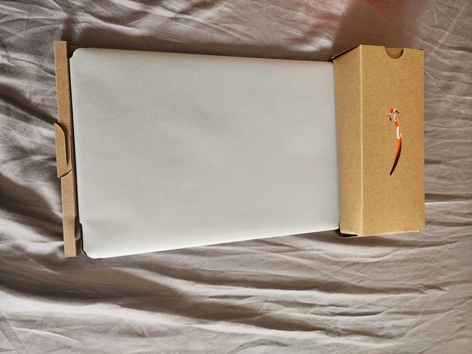 Таблети Amazon Fire MAX 11