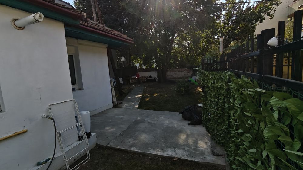 Garsonieră la casă cu curte proprie – Zona Piața Muncii (2 min. metrou) – Ideală pentru o studentă / domnișoara.Direct de la Proprietar(Fara Agenții)