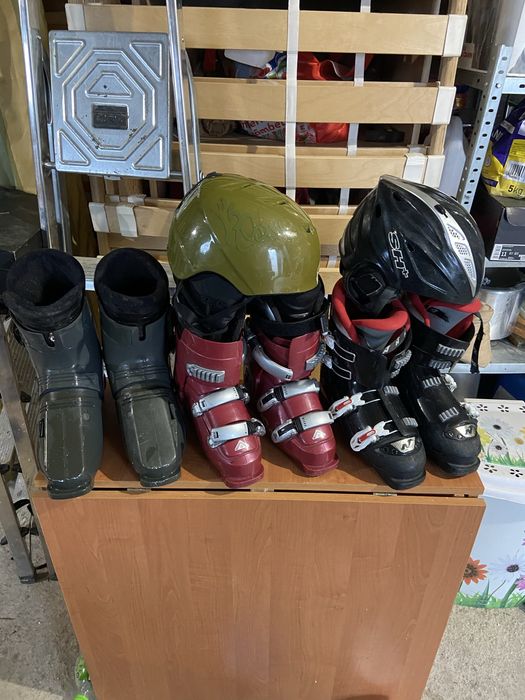 Vand schiuri,clapari si echipamente de skiat marca Italia