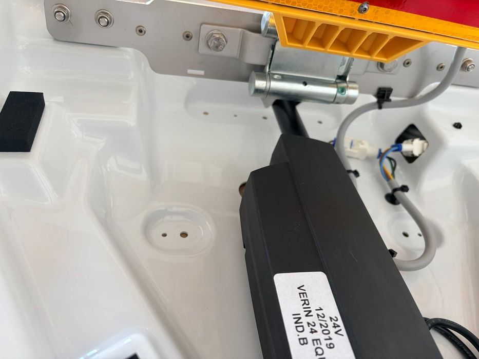 Kit lumini girofar drum in lucru autospeciale original Renault