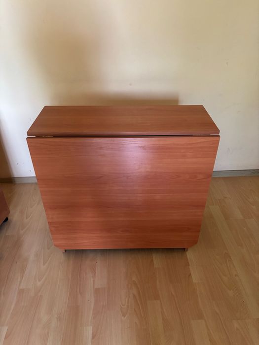 Стол книжка бу.
