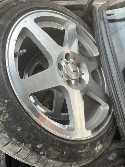 Диски Шины. 17/225/45 лето.