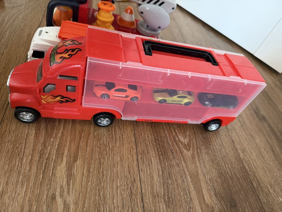 Детские игрушки