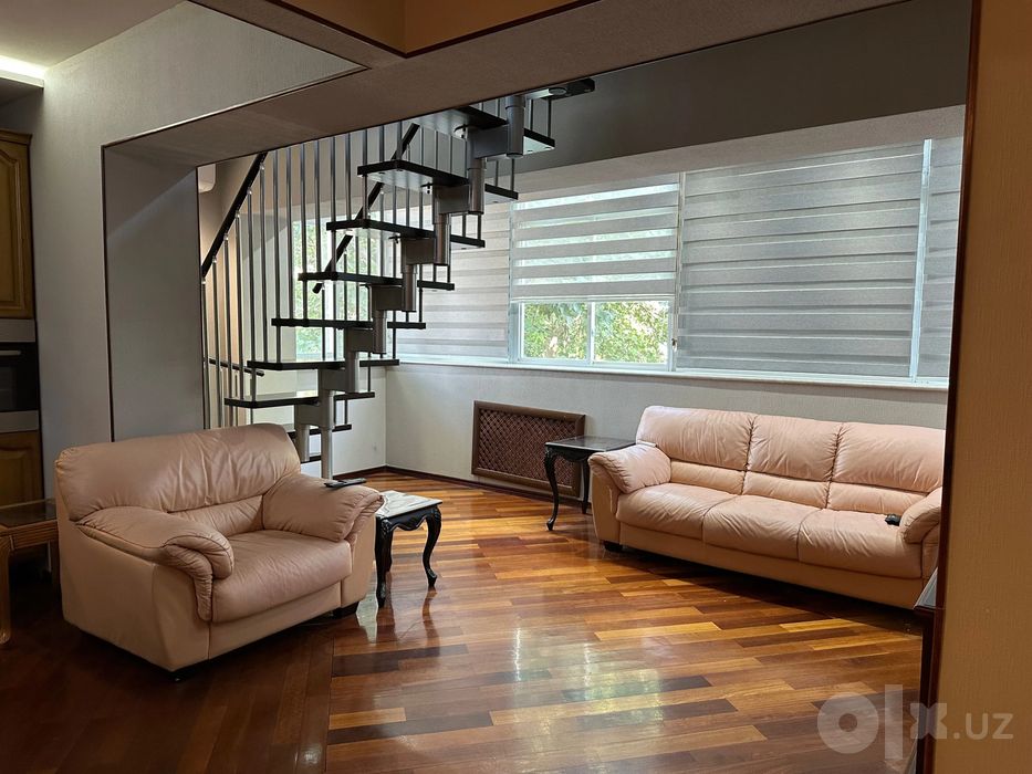 Сдаётся 6-комн Ц-1, 200 м²