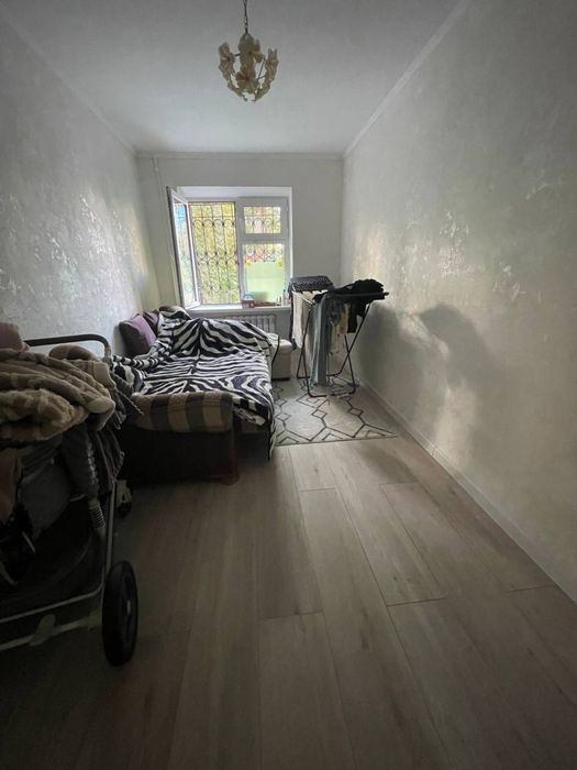 Продается 3 комнатная балкон 2*6 Чиланзар 6 парус