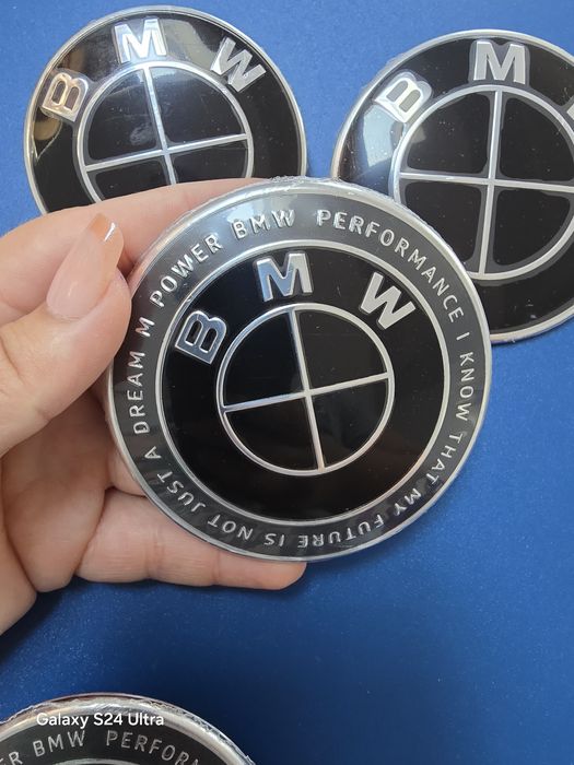 Емблеми за преден и заден капак 74 и 82 мм