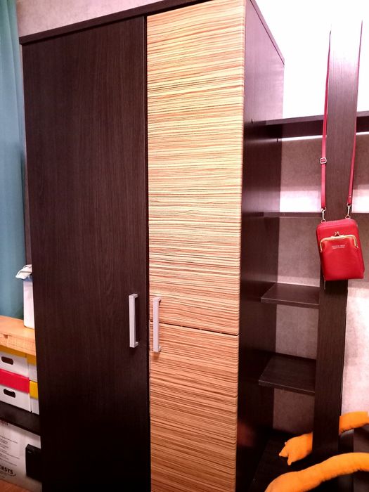 Продам мебель горнитур гостиная