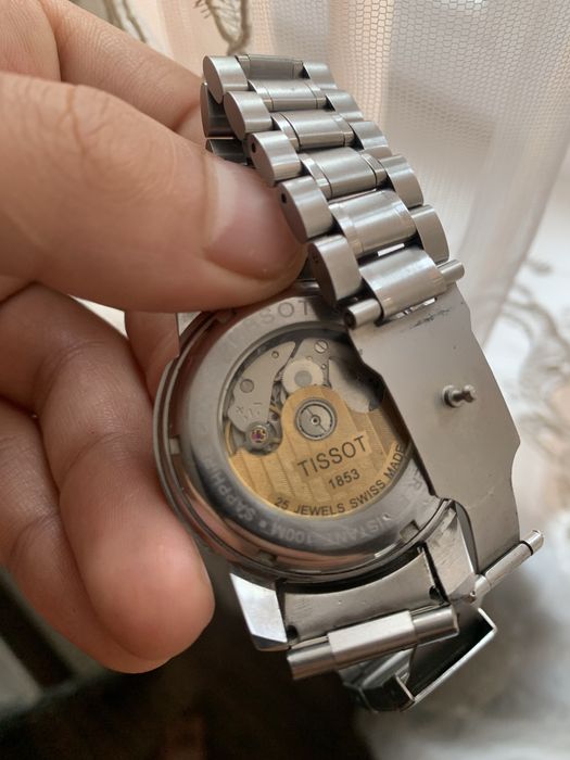 Продам часы TISSOT 1853