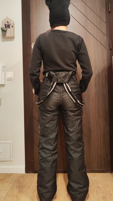 Ски екип размер С