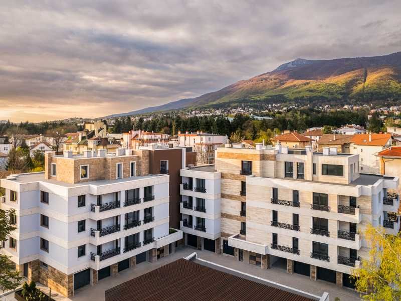 Дава се под наем Гараж / Паркомясто в София, Бояна - 15 кв.м за 81.6 € - Снимка #3