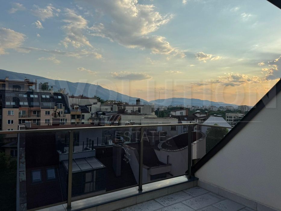 Продава се Четиристаен апартамент в София, Лозенец - 150 кв.м за 3198 €/кв.м - Снимка #11