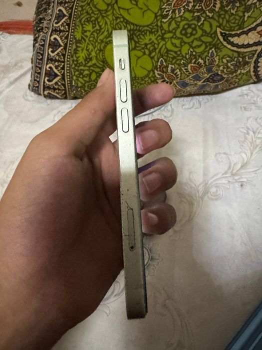 IPhone 12 mini och yashil