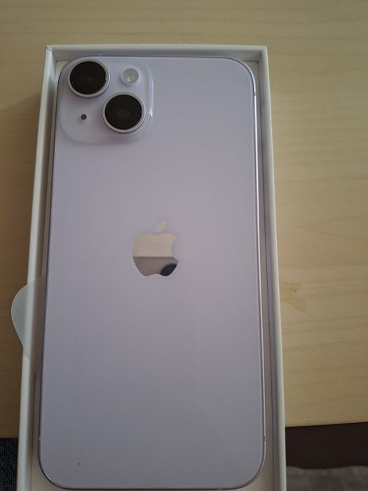 iphone 14 lila spate din sticla