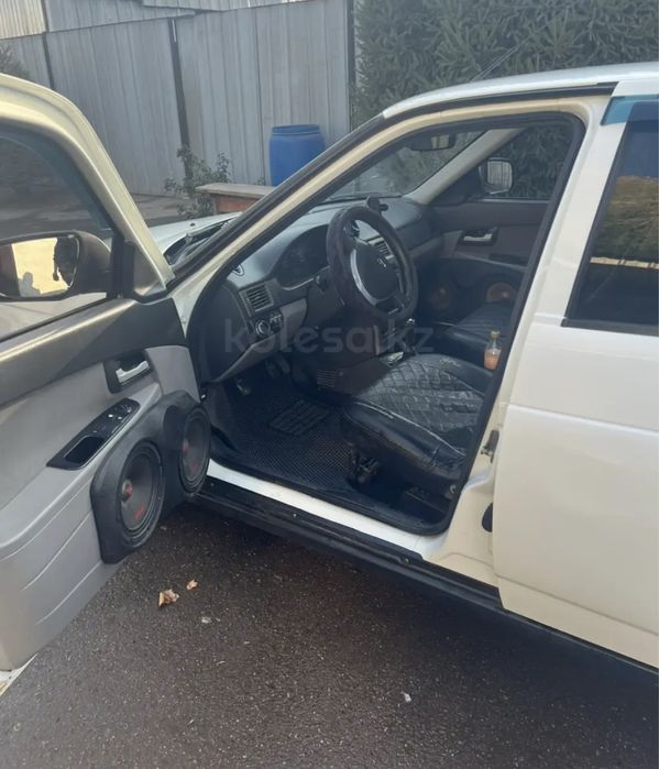 Продам Priora 2013