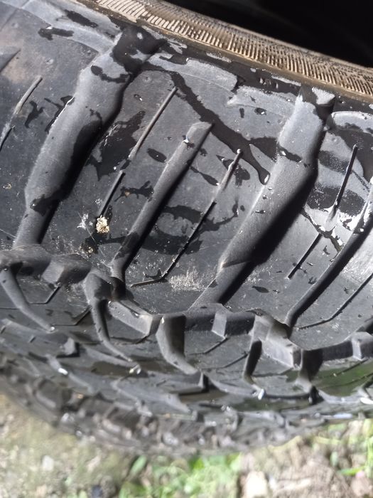 Продам шины 275 70 R16