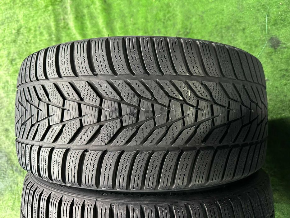 Anvelope iarnă 245/35/19 Hankook