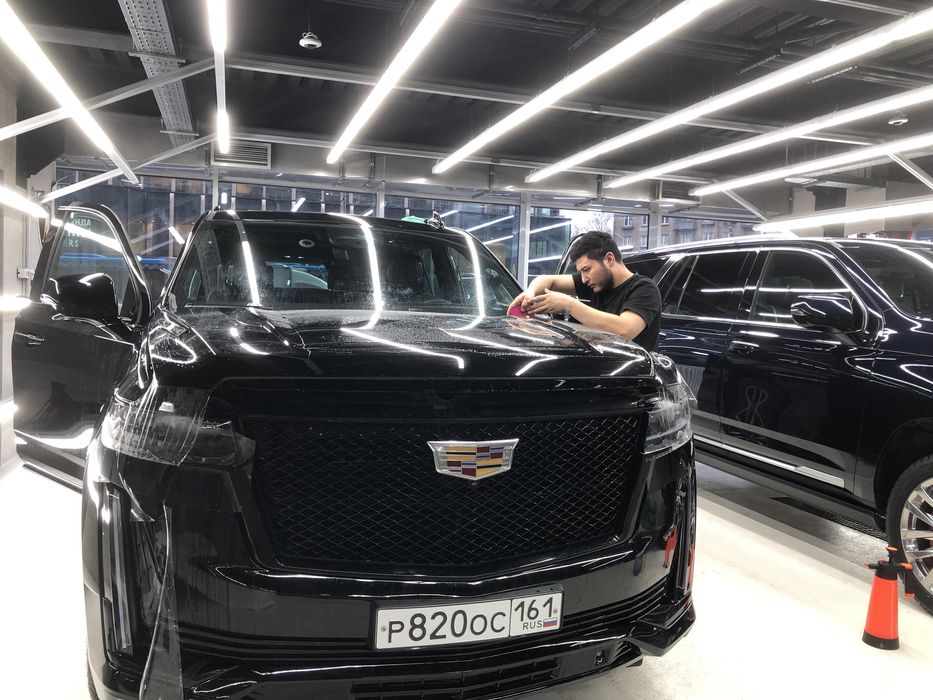 Оклейка авто защита кузова авто от сколов и царапинь. Броньплёнка