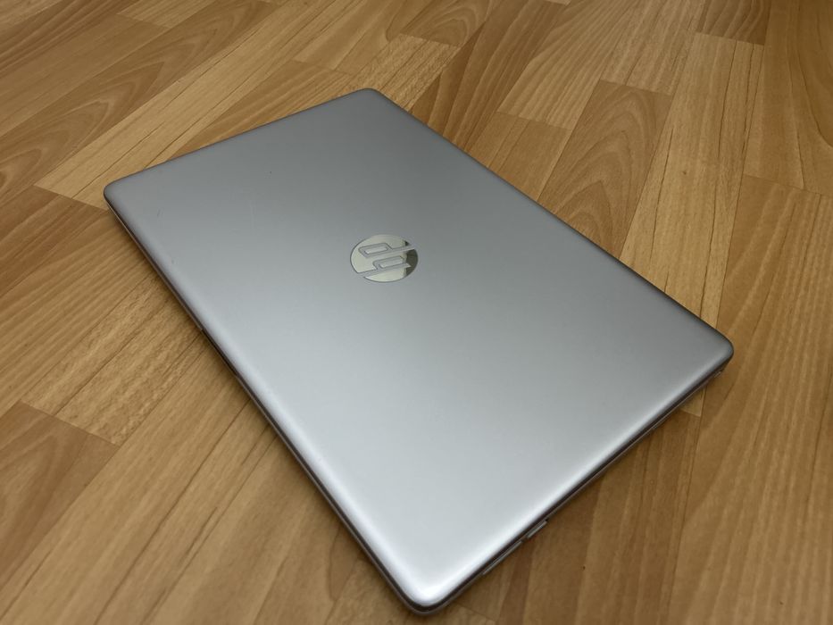 Ноутбук HP 250 G7