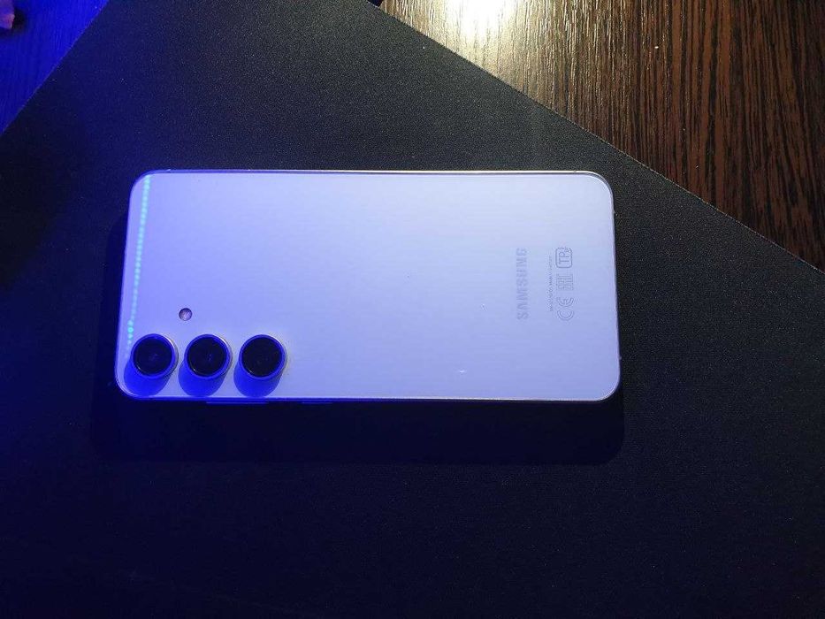 Продам Samsung S24fe сатылады!