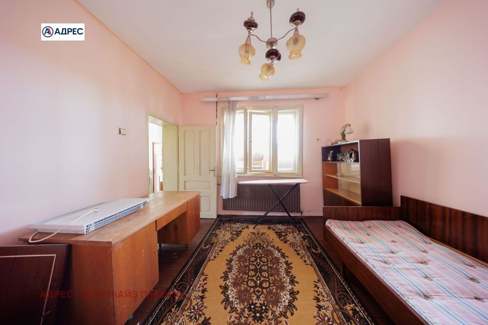 Къща в Плевен, област-гр.Тръстеник площ 88 цена 55000