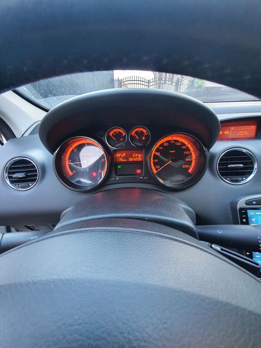 Vând Peugeot 308 sw , 1.6 d , 2013