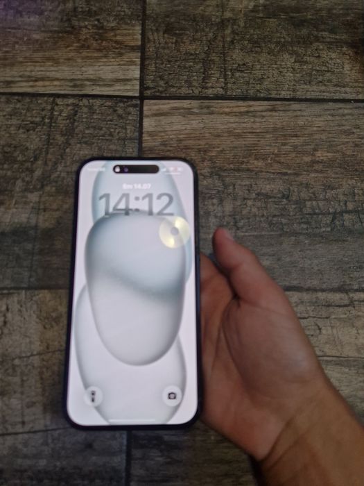 Iphone 15 black titanium