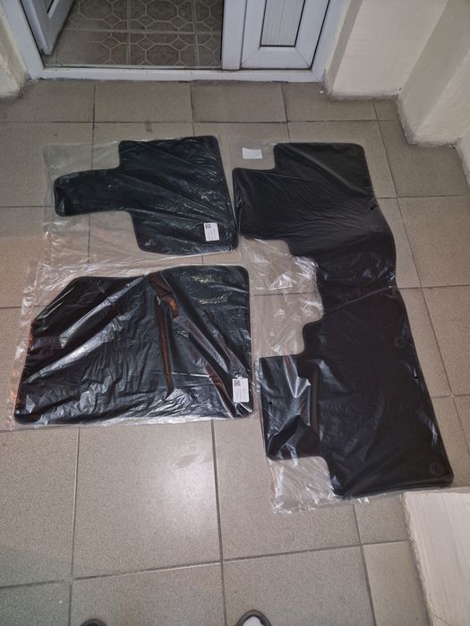 Продам ворсовые полики в оригинале на лисян L 6 Pro