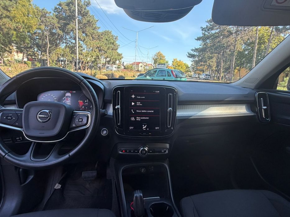 VOLVO XC40 2021 — imagine 2