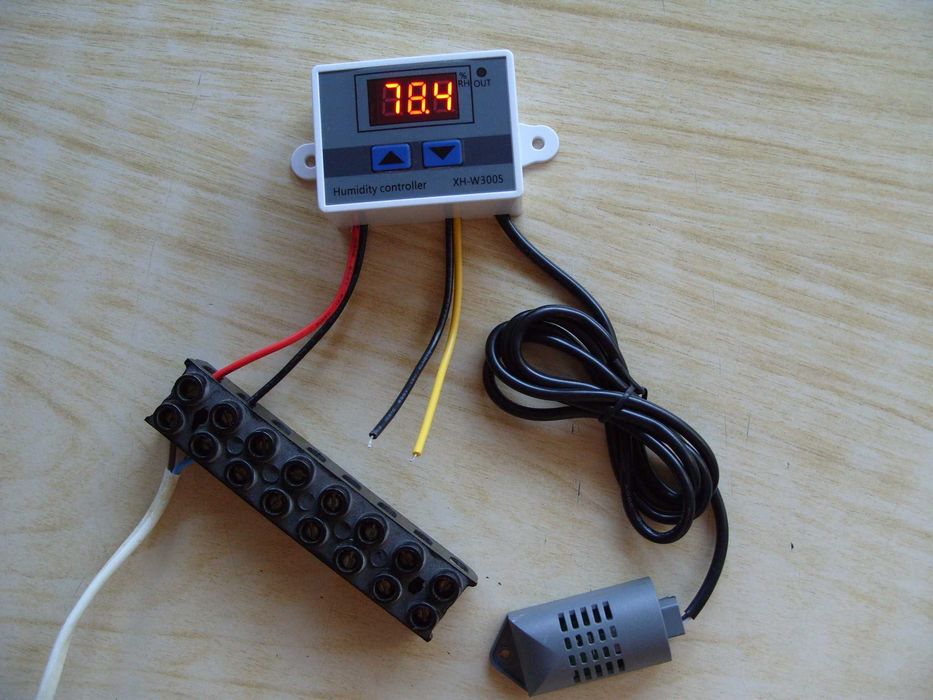 Влагоконтролер, влагорегулатор XH-W3005. Българско ръководство