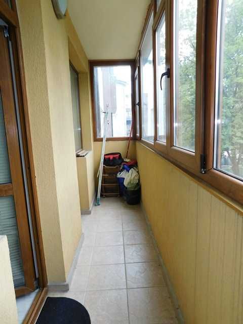 Дава се под наем Двустаен апартамент в Търговище, Център - 55 кв.м за 204 € - Снимка #2