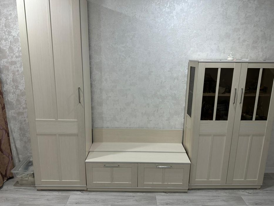 Продам шкаф стенка