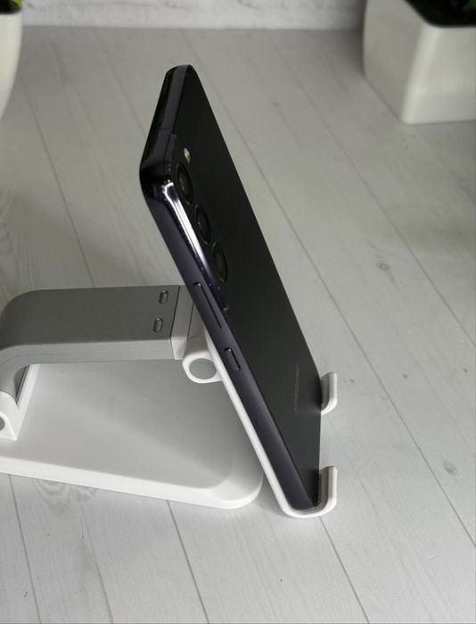 Samsung Galaxy S22 Black