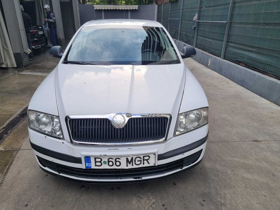 SKODA Octavia 2012