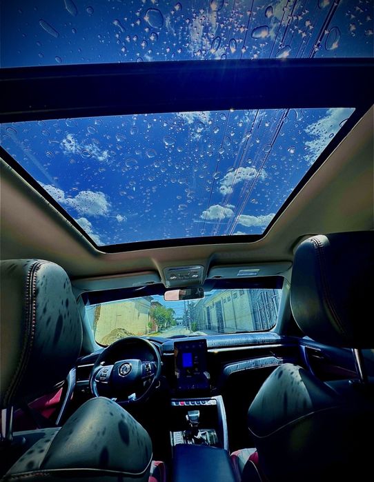 Pro'dayotsya kak  Hyundai Santafe Dongfeng  2021 yil 45.000min pro'beg