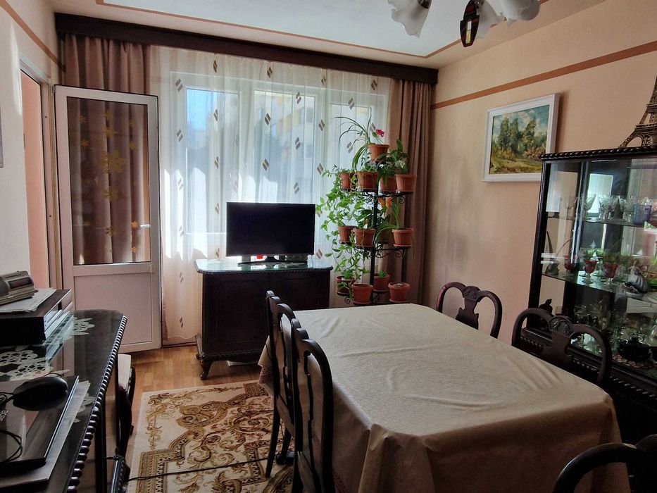Apartament 3 camere, Bulevardul Chisinau, Sector 2, Bucuresti